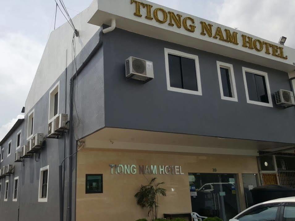 Tiong Nam Hotel Pasir Gudang Eksteriør billede